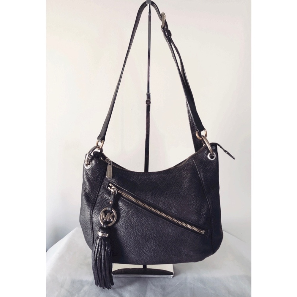 Michael Kors Black leather Hobo Bag - Picture 2 of 9